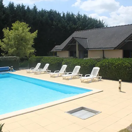 Hotel Les Dineux Village Tremeur